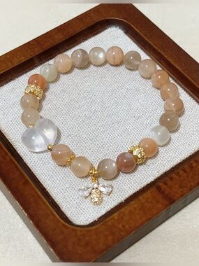 Handmade nature Orange Moonstone |Clear Quartz Heart & Zircon Bee Bracelet 8.5mm
